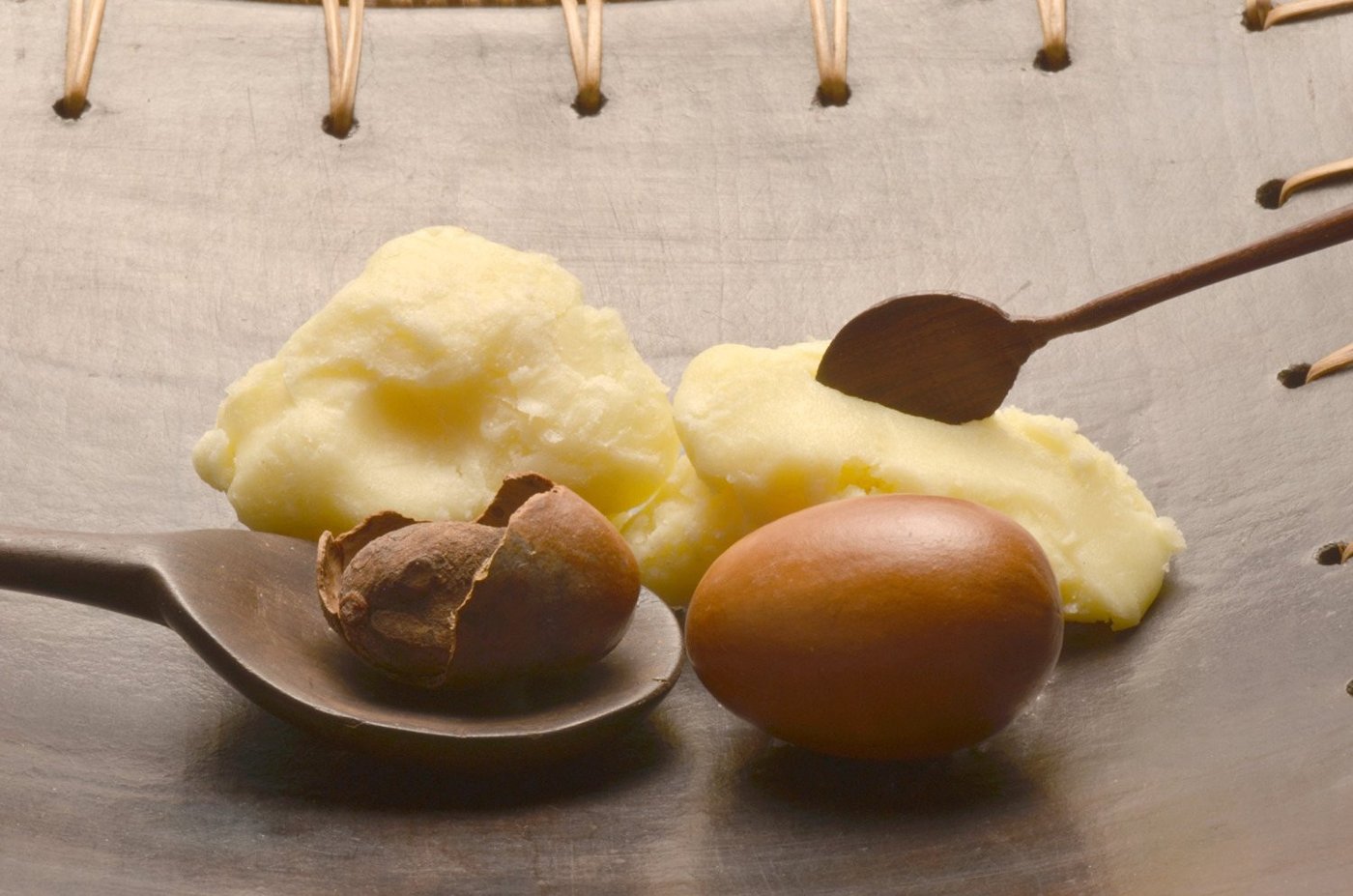 Shea Butter for export — wholesale shea butter supplied by Gloogal Market Shea Butter for export — wholesale shea butter supplied by Gloogal Market